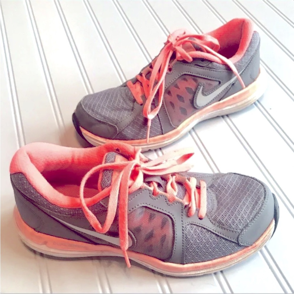 Women's Nike Dual Fusion ST3 size 6.5